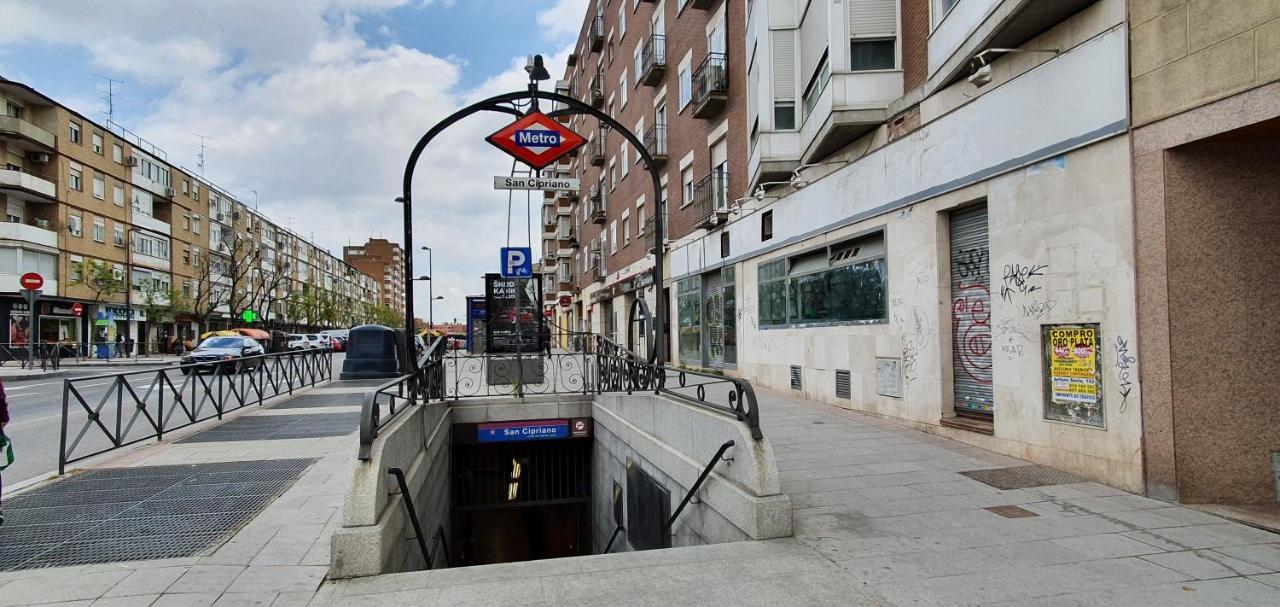 Residencial En Madrid Alquiler De Corta Estancia No Turistico Exteriör bild