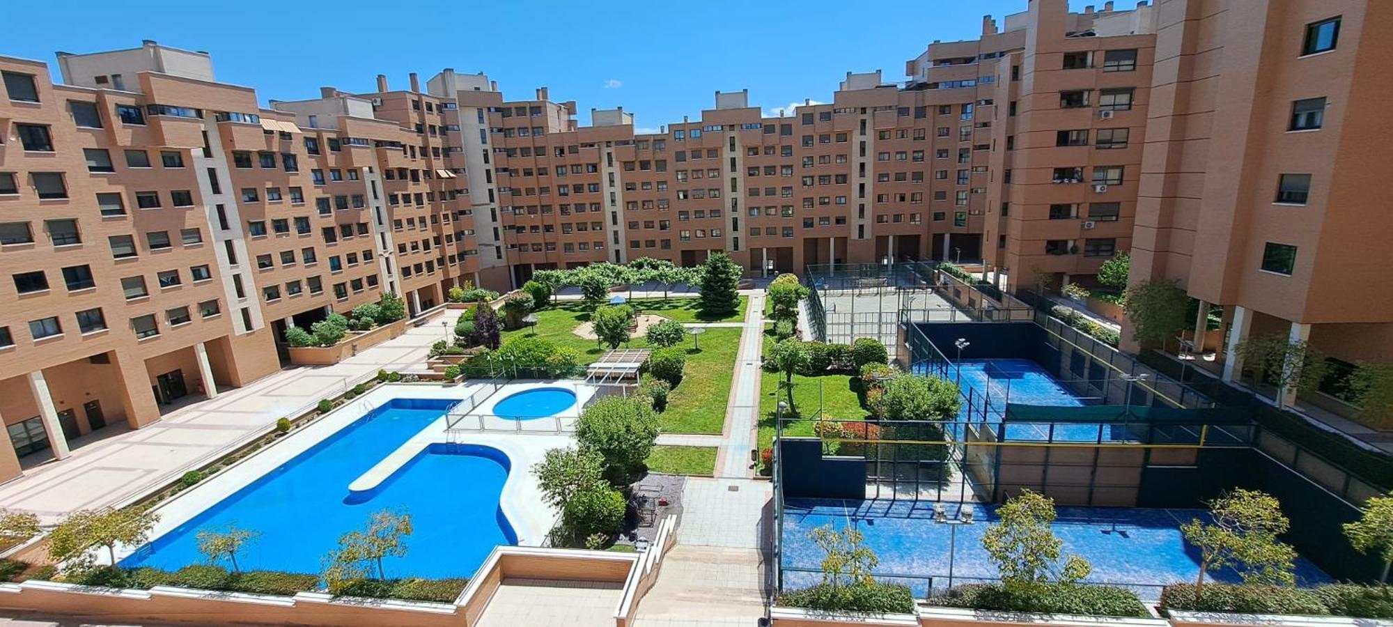 Residencial En Madrid Alquiler De Corta Estancia No Turistico Exteriör bild